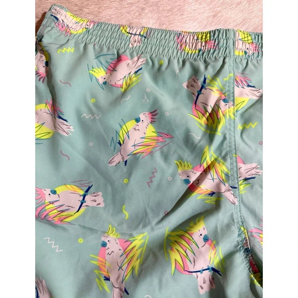 Chubbies‎ Men's Size XL Tropical Bird/Parrot Print Swim Trunks Lined Swimwear